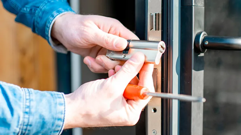 comment changer serrure